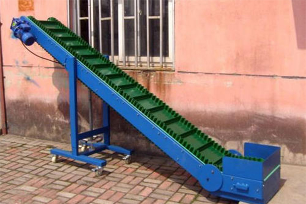 皮帶輸送機(jī)